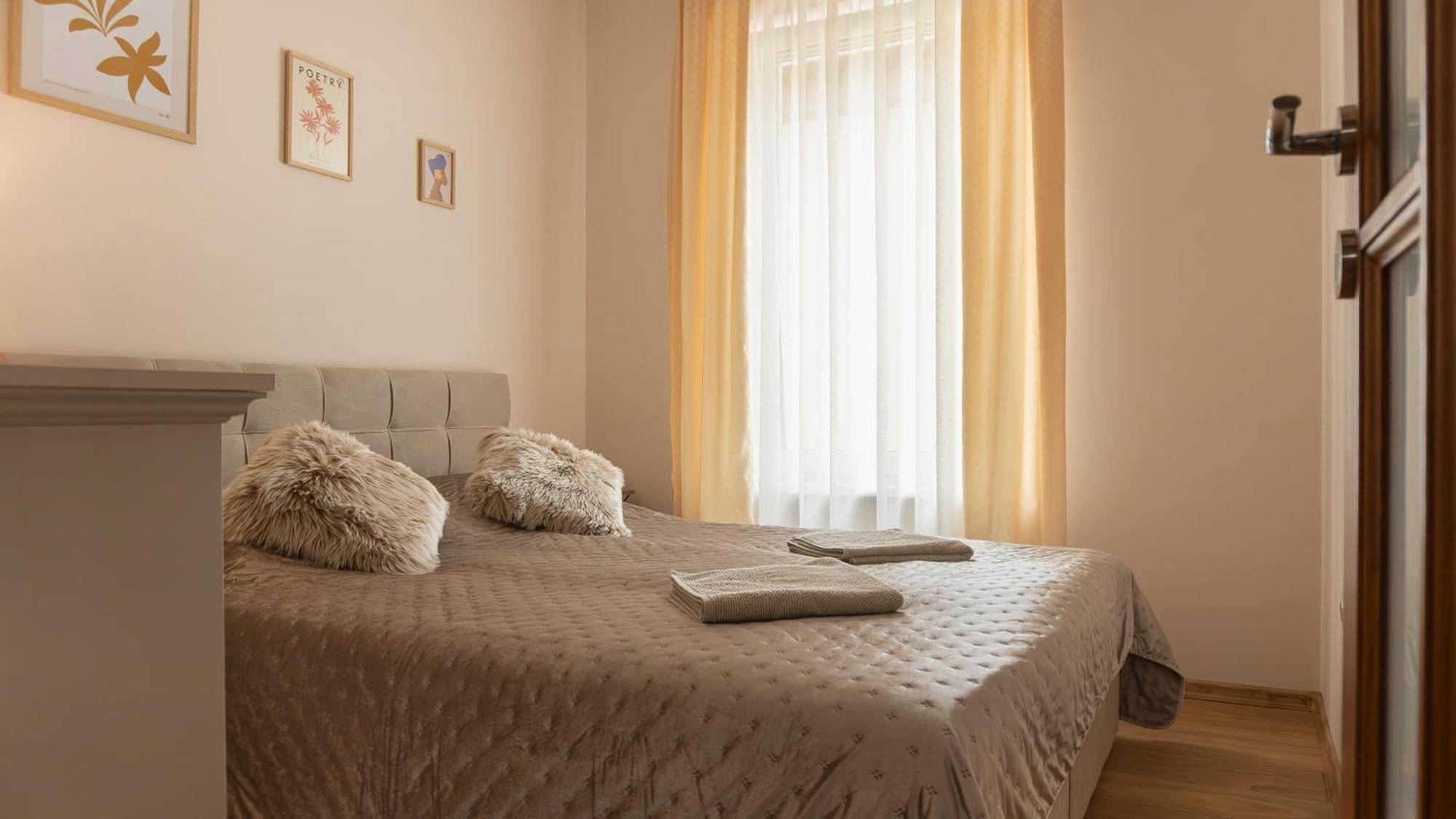 Thermal Irisz Apartman キシュクンハラシュ エクステリア 写真