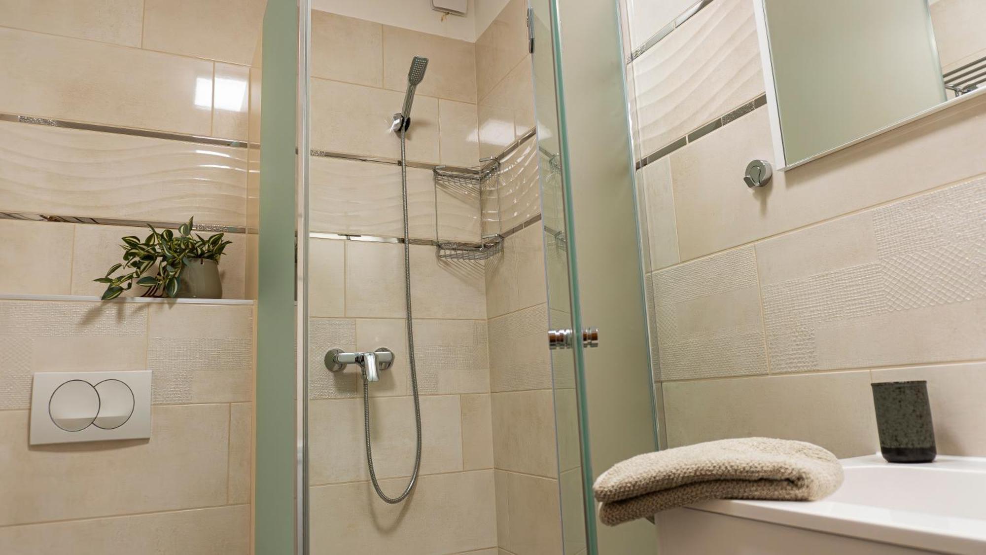 Thermal Irisz Apartman キシュクンハラシュ エクステリア 写真